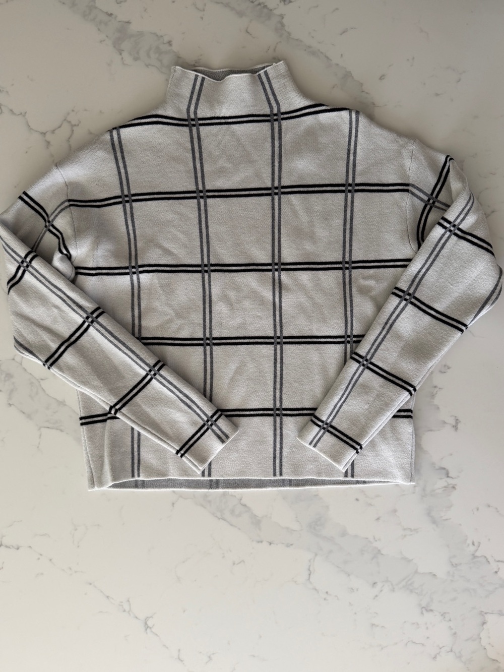 Max Studio White Turtleneck Sweater with Black Grid